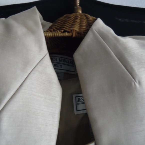 Dress 2pc set with top(237bHc) preowned very good clean no damage - Picture 5 of 16